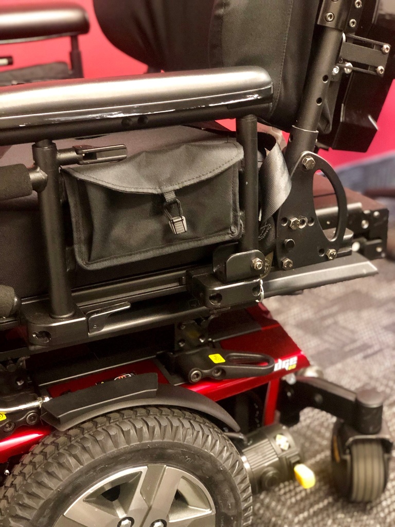 Used Pride Quantum Edge 2.0 Power Wheelchair w/Power Elevating Seat